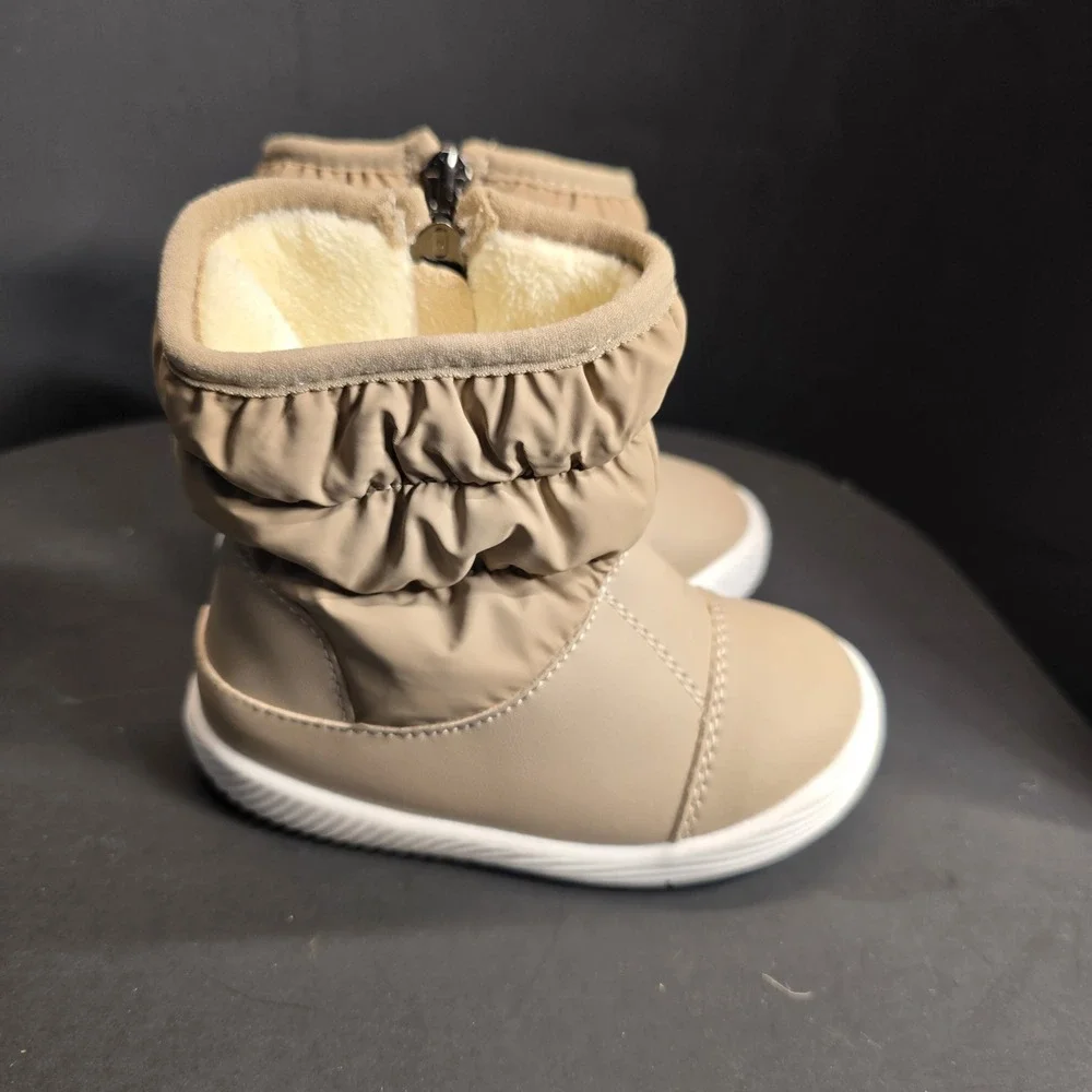 Kids Cozy Puffer Snow Boots Tan Side Zip Warm Lined Toddler Size 18 To 24 Months